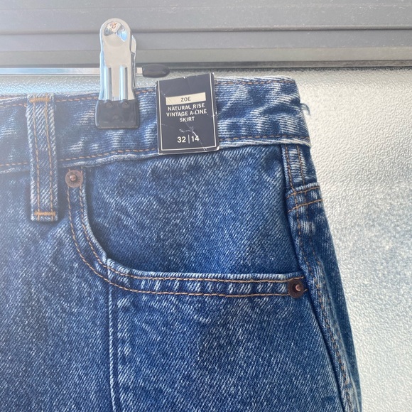 Abercrombie denim mini skirt-plus size - Picture 3 of 3